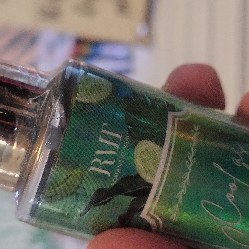 Setting Spray. - Picture 3 of 4